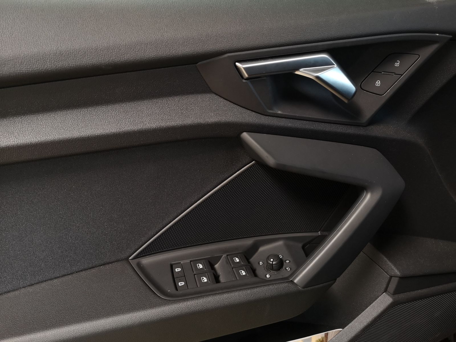 Audi A3 Sportback A3 Sportback advanced 30 TFSI S-Tro