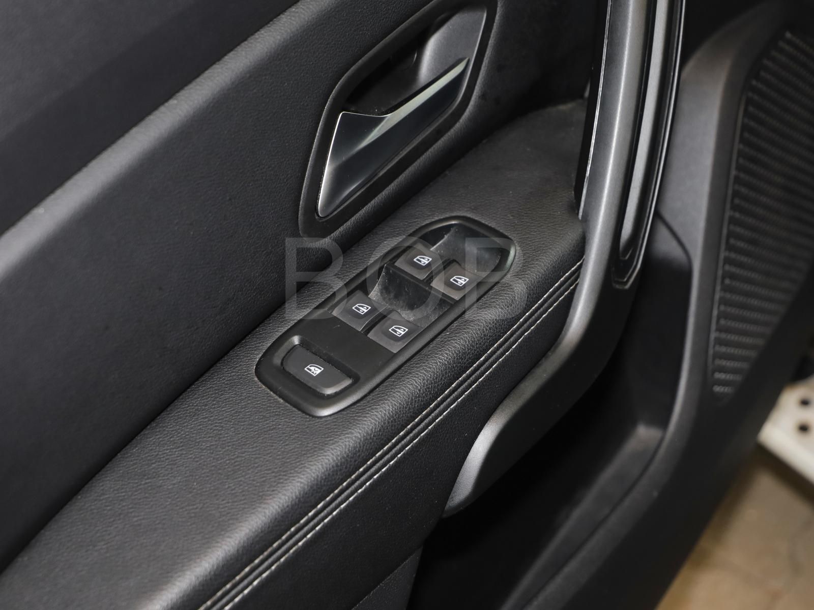 Dacia Duster Prestige+ - Samsaru's Car Outlet