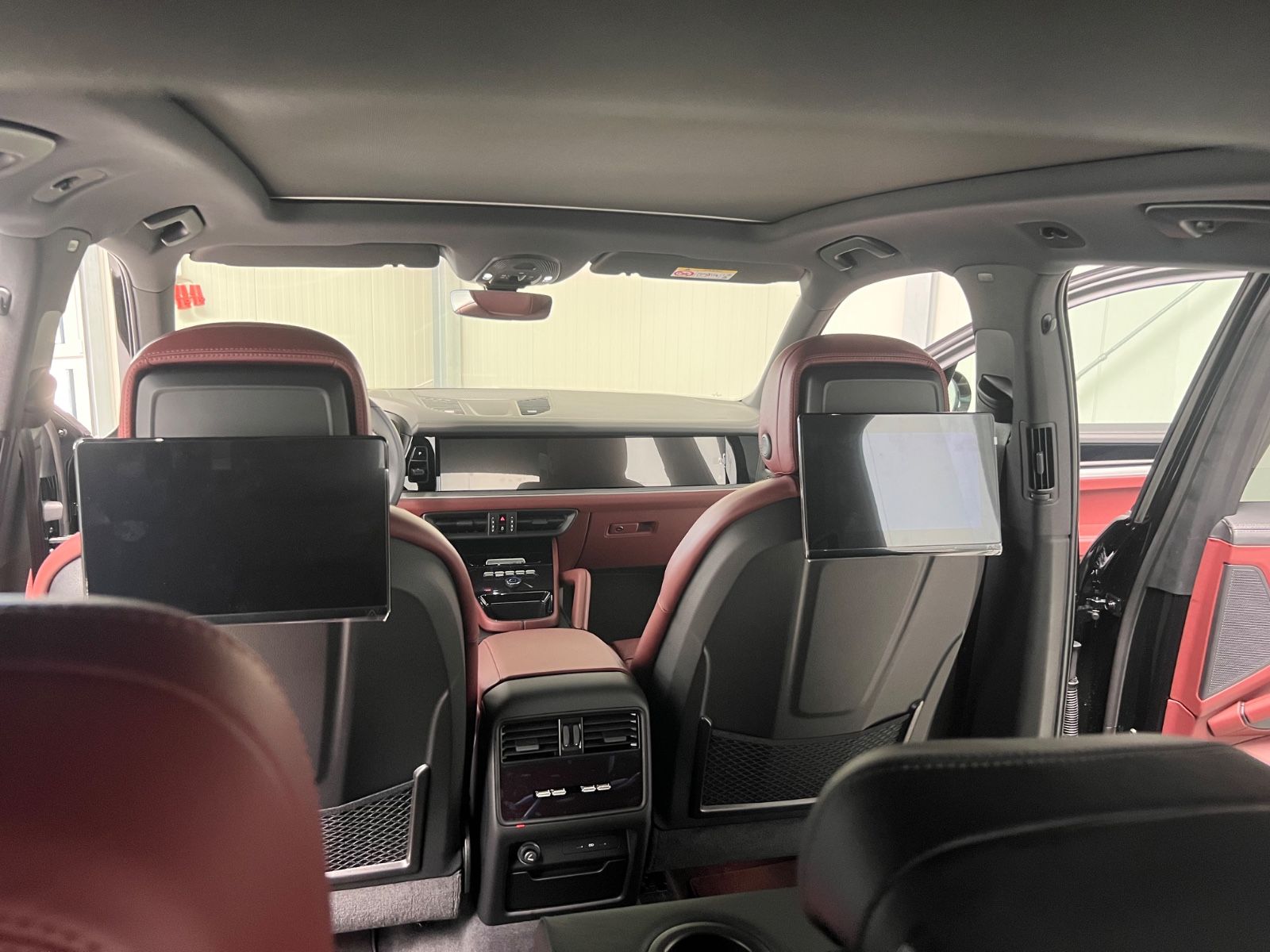 Porsche Cayenne Pano/22"/Head-Up/H- Achs/Masage/TV/RSE