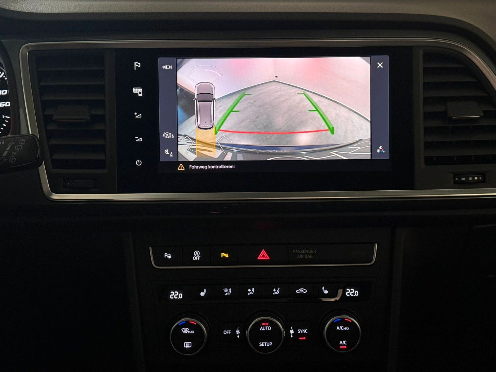 Seat Ateca 1.5 TSI DSG Style*LED*NAVI*SHZ*ACC*AHK*