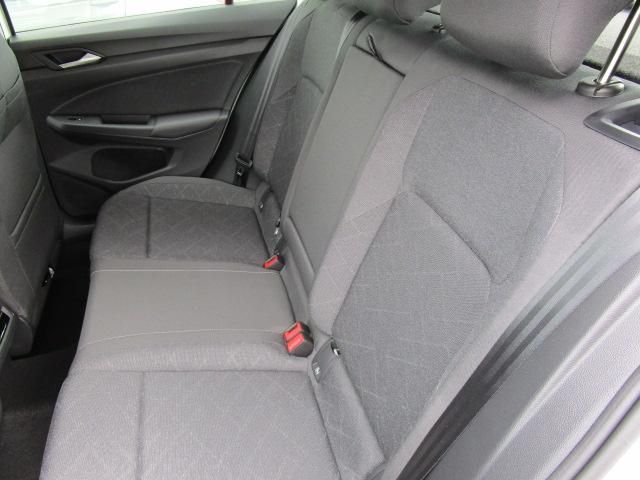 Volkswagen Golf Life 1.5 TSI - Samsaru's Car Outlet