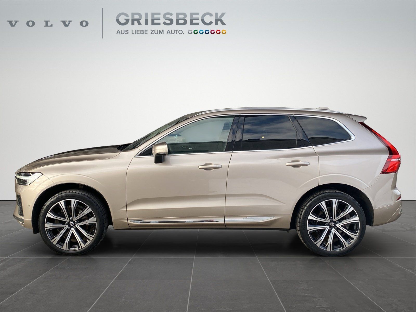 Volvo XC60 B5 Ultimate Bright AWD*AHK*Pano*4xSHZ*Luft*