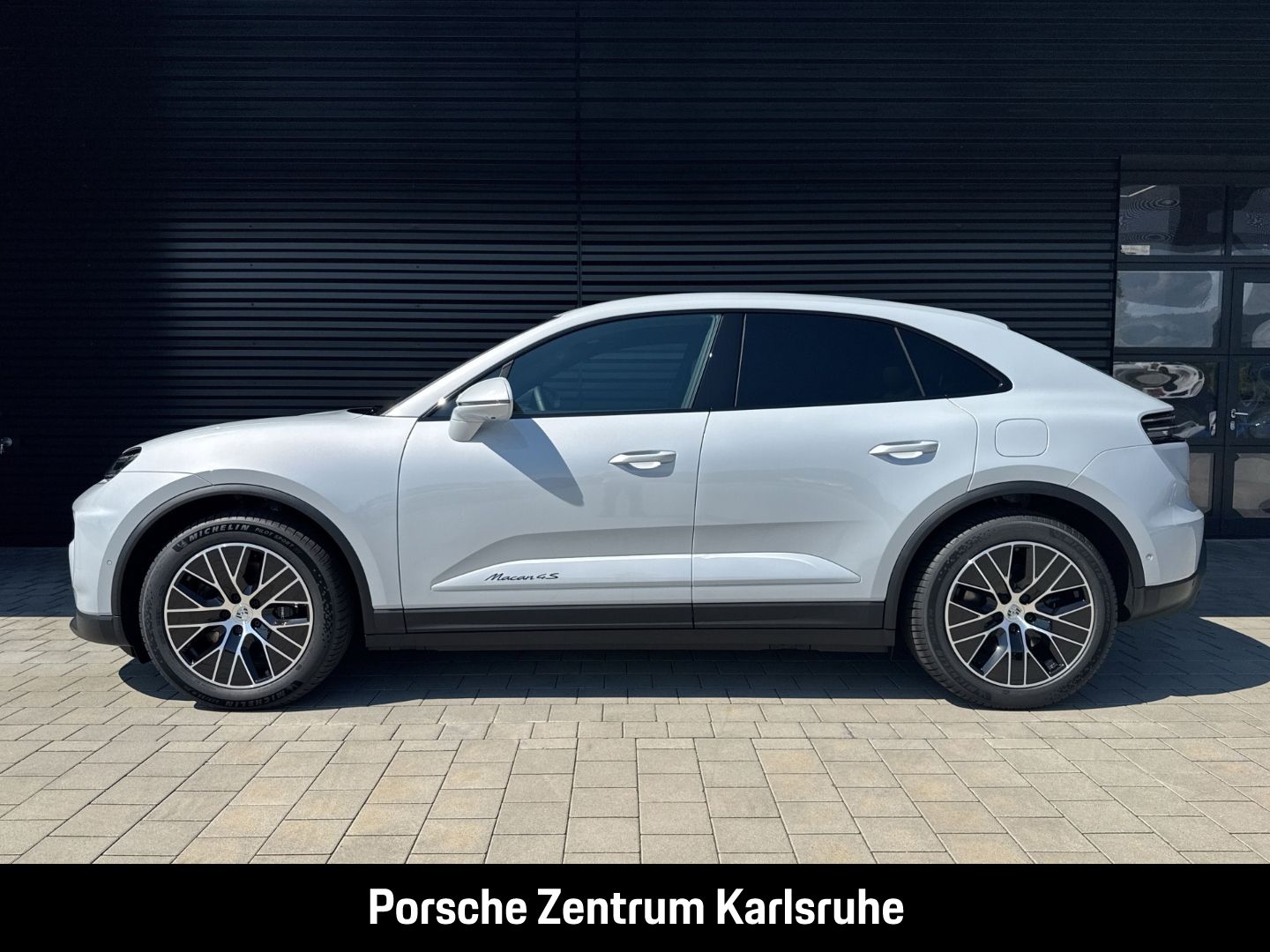 Porsche Macan 4S BOSE Panoramadach Rückfahrkamera LED