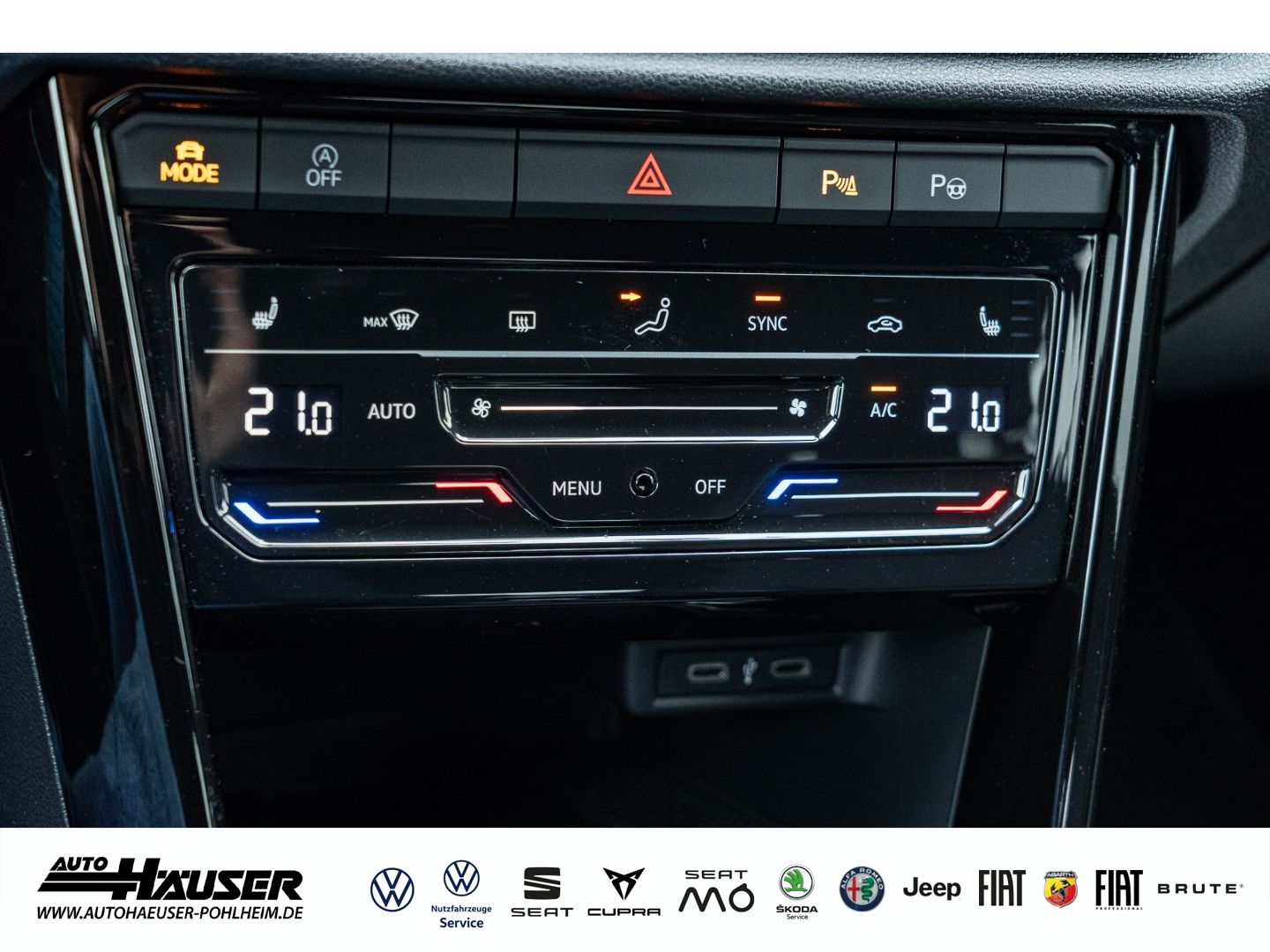 Volkswagen T-Roc R-Line 1.5 TSI DSG - Samsaru's Car Outlet
