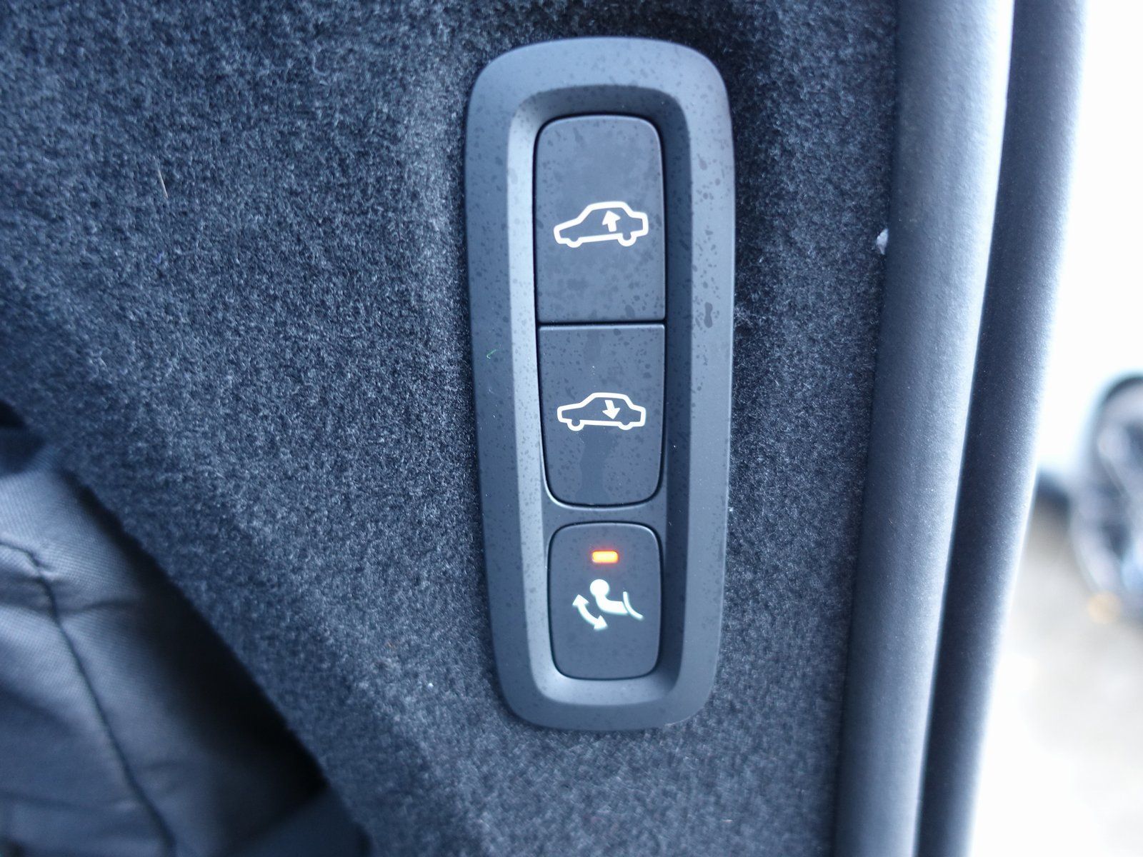 Volvo XC90 Plus Dark T8 AWD Plug-in Hybrid/B&W/Four-C