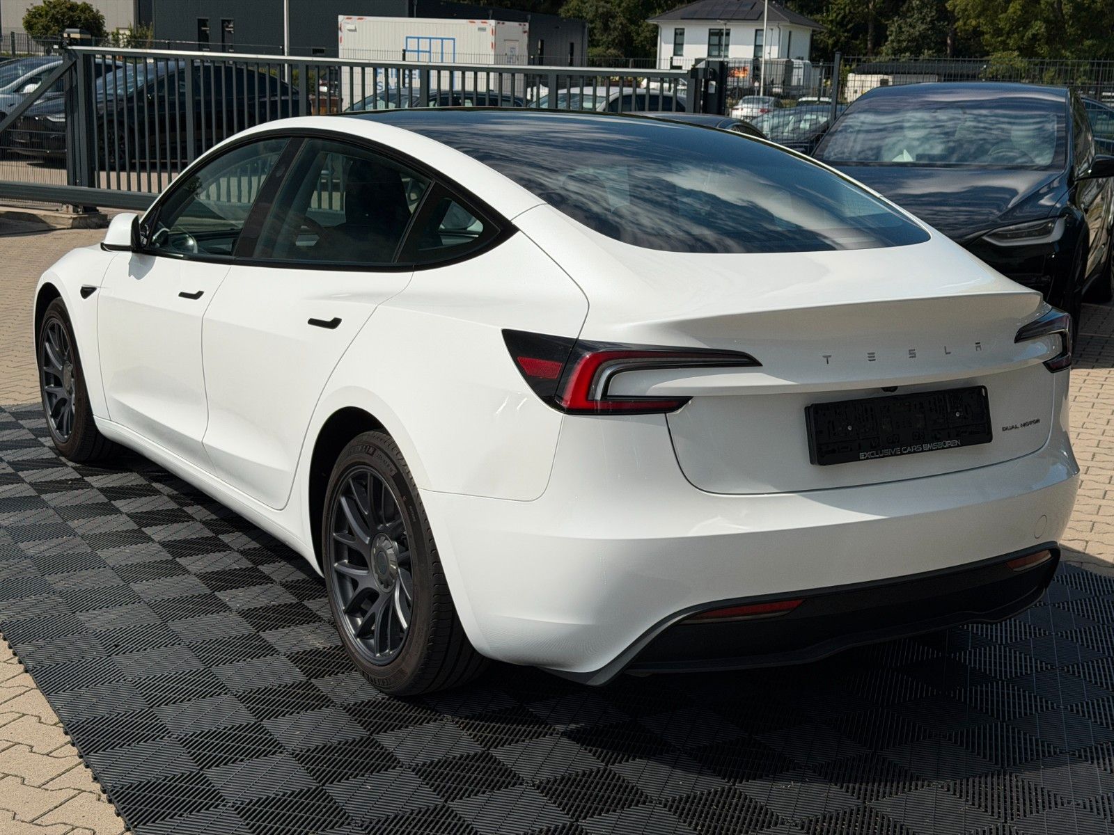 Tesla MODEL 3 HIGHLAND LR AWD | ENHANCED AP 4 KI |