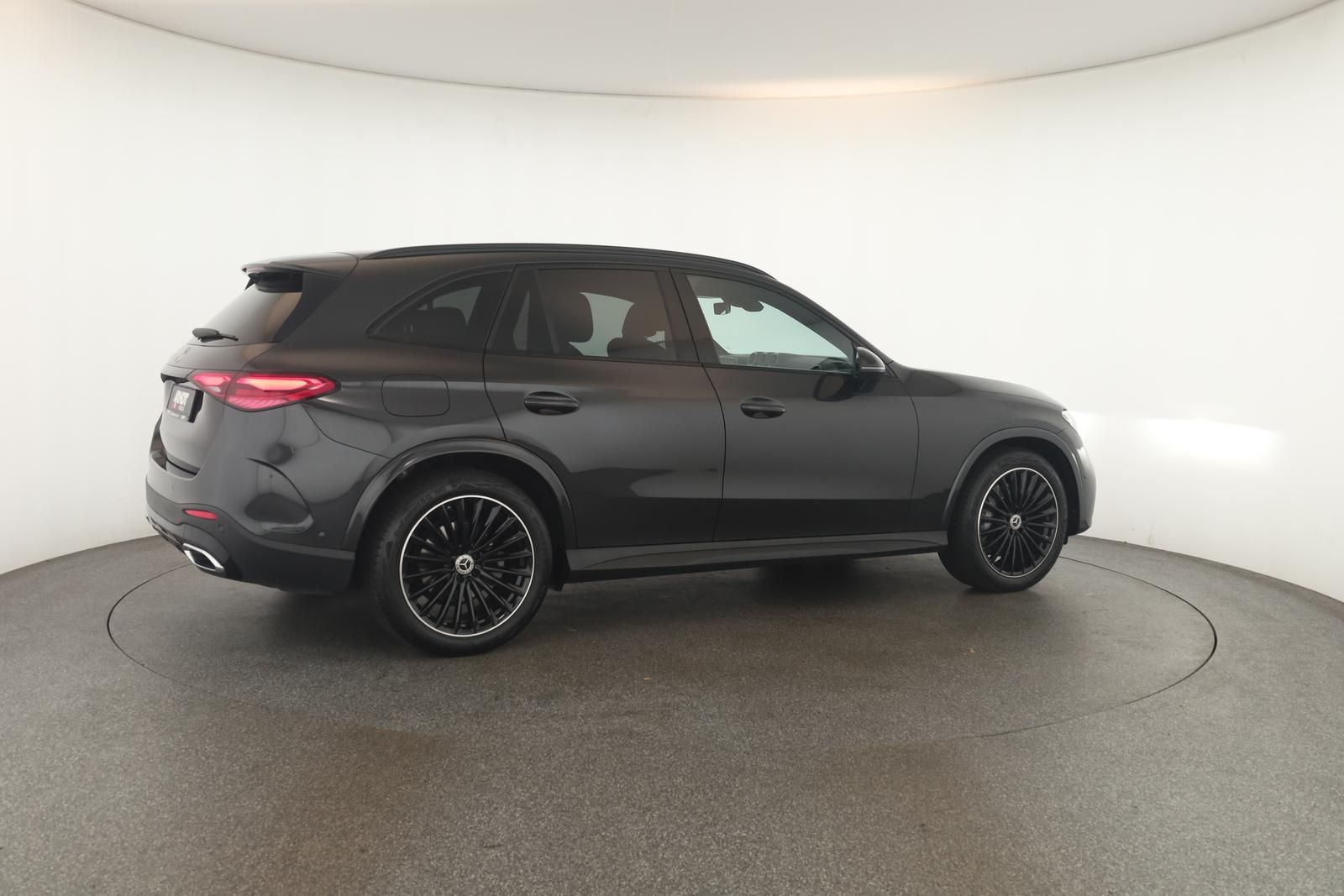 Mercedes-Benz GLC 300 d 4M AMG Advanced Night DIGITAL Pano AHK