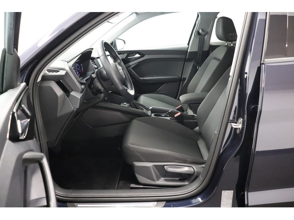 Audi A1 30 citycarver 1.0.TFSI S-tronic Standheizung