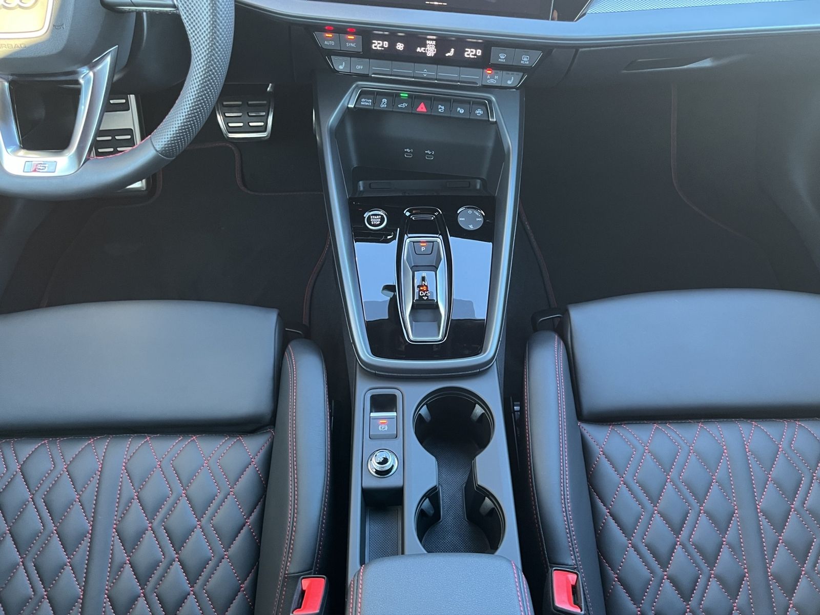 Audi A3 Sportback 45 TFSI e S-LINE+AHK+NAVI+MATRIX