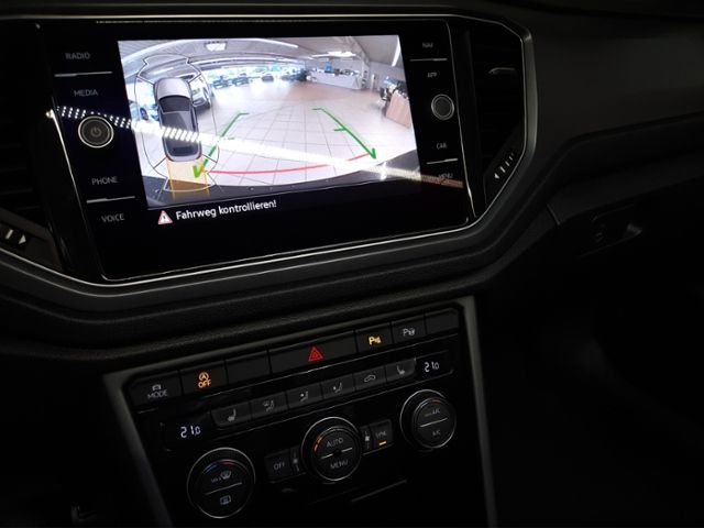 Volkswagen T-Roc 1.5TSI R-Line - Samsaru's Car Outlet