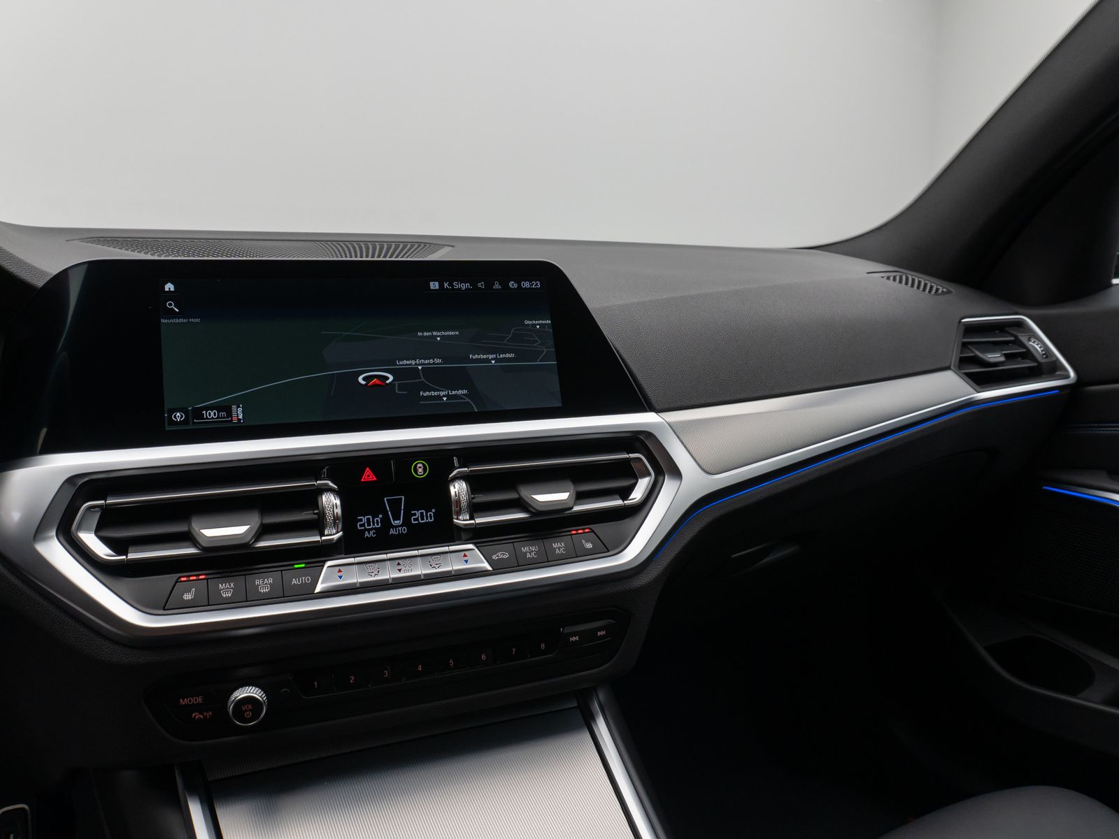 BMW 330i M Sport - Samsaru's Car Outlet