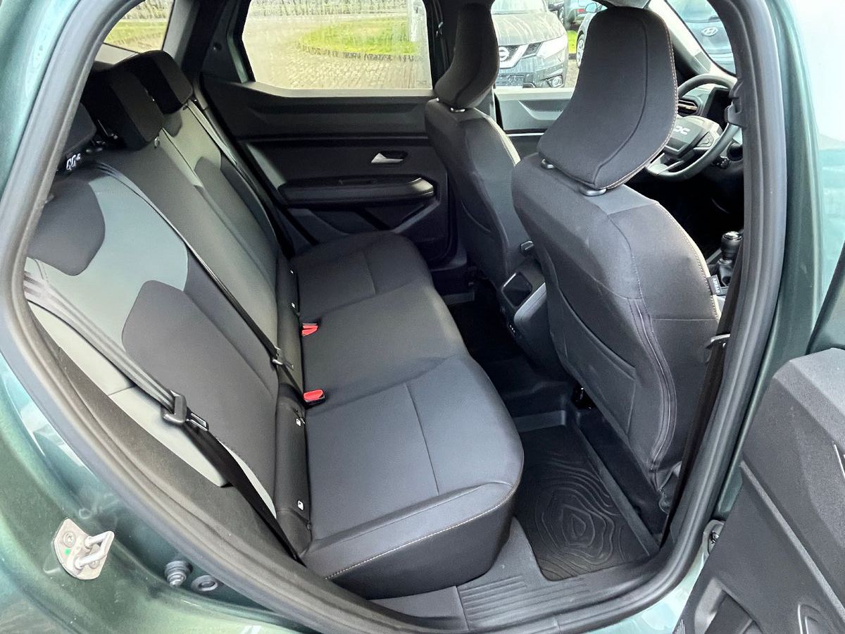 Dacia Duster TCe130 Extreme - Samsaru's Car Outlet