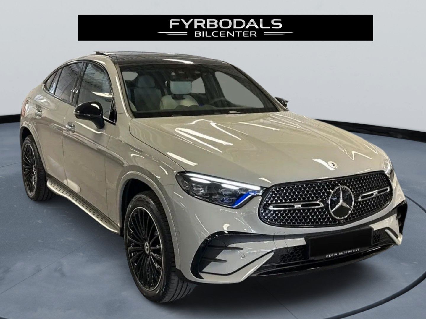 Mercedes-Benz GLC 300de 300 de 4Matic AMG 333hp Panorama *VAT*