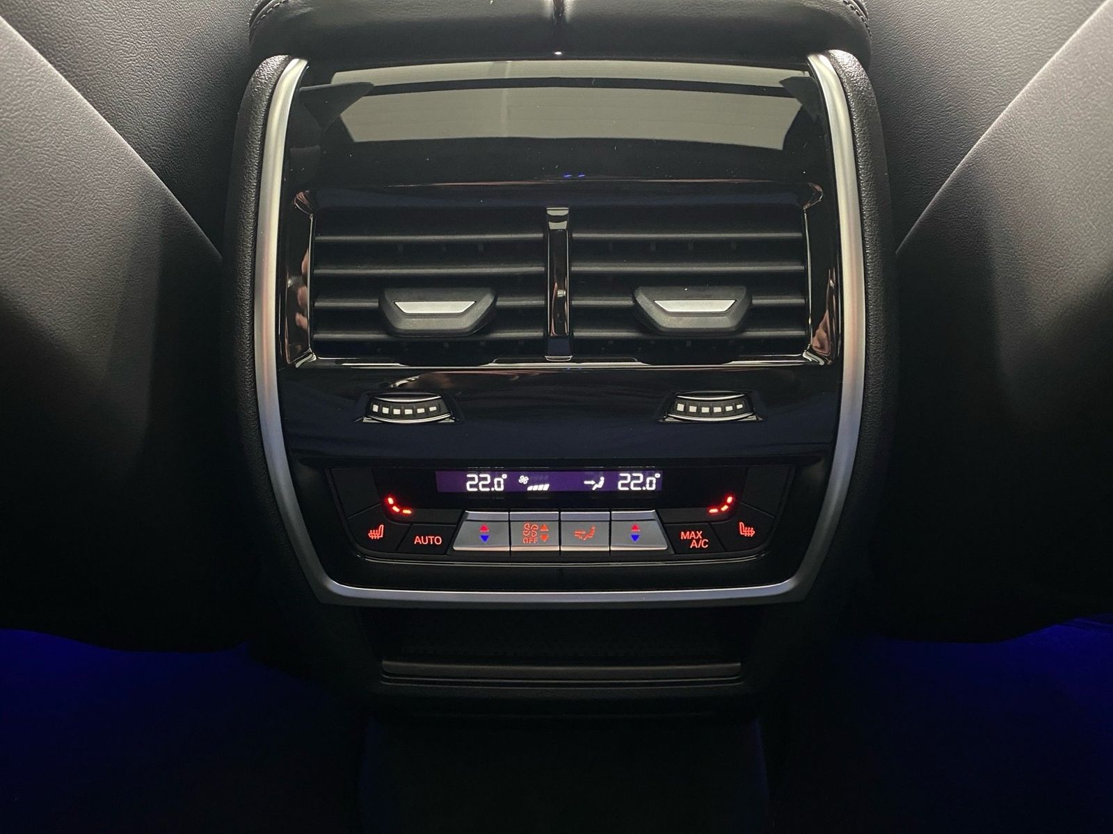 BMW X6 xDrive40d M Sport 360° AHK Pano SHZ Air Bo&Wi