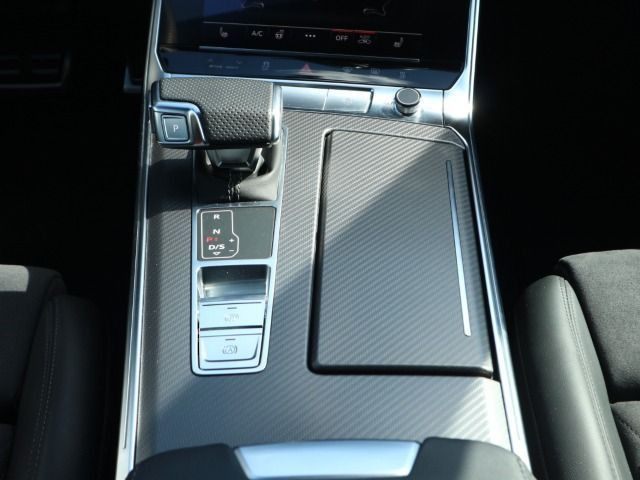 Audi RS 6 Avant RS-SPORTAGA*ACC*RFK*AHK*B&O