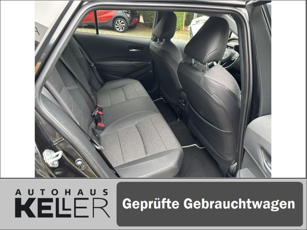 Toyota Corolla 2.0 Hybrid Touring Sports - Samsaru's Car Outlet
