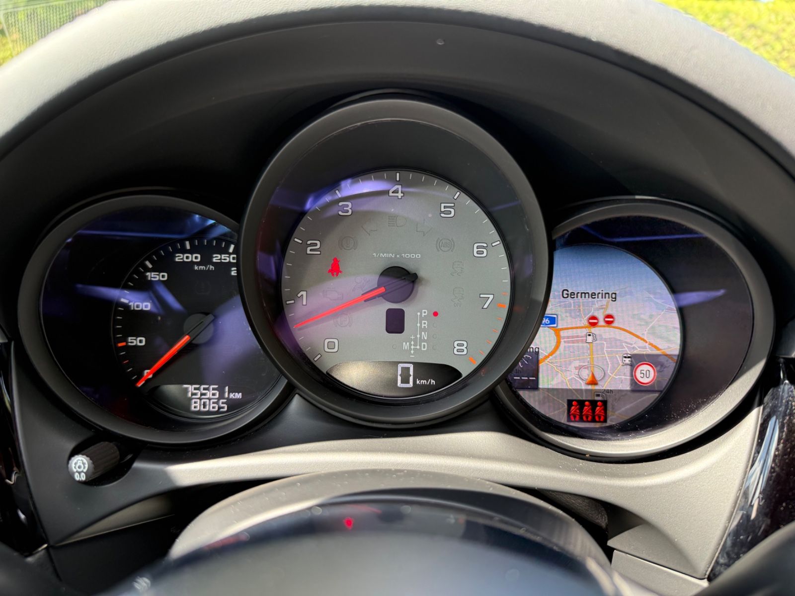 Porsche Macan S - Samsaru's Car Outlet