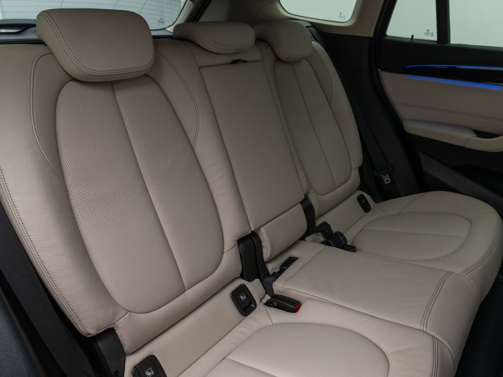 BMW X1 xD25d xLine - Samsaru's Car Outlet