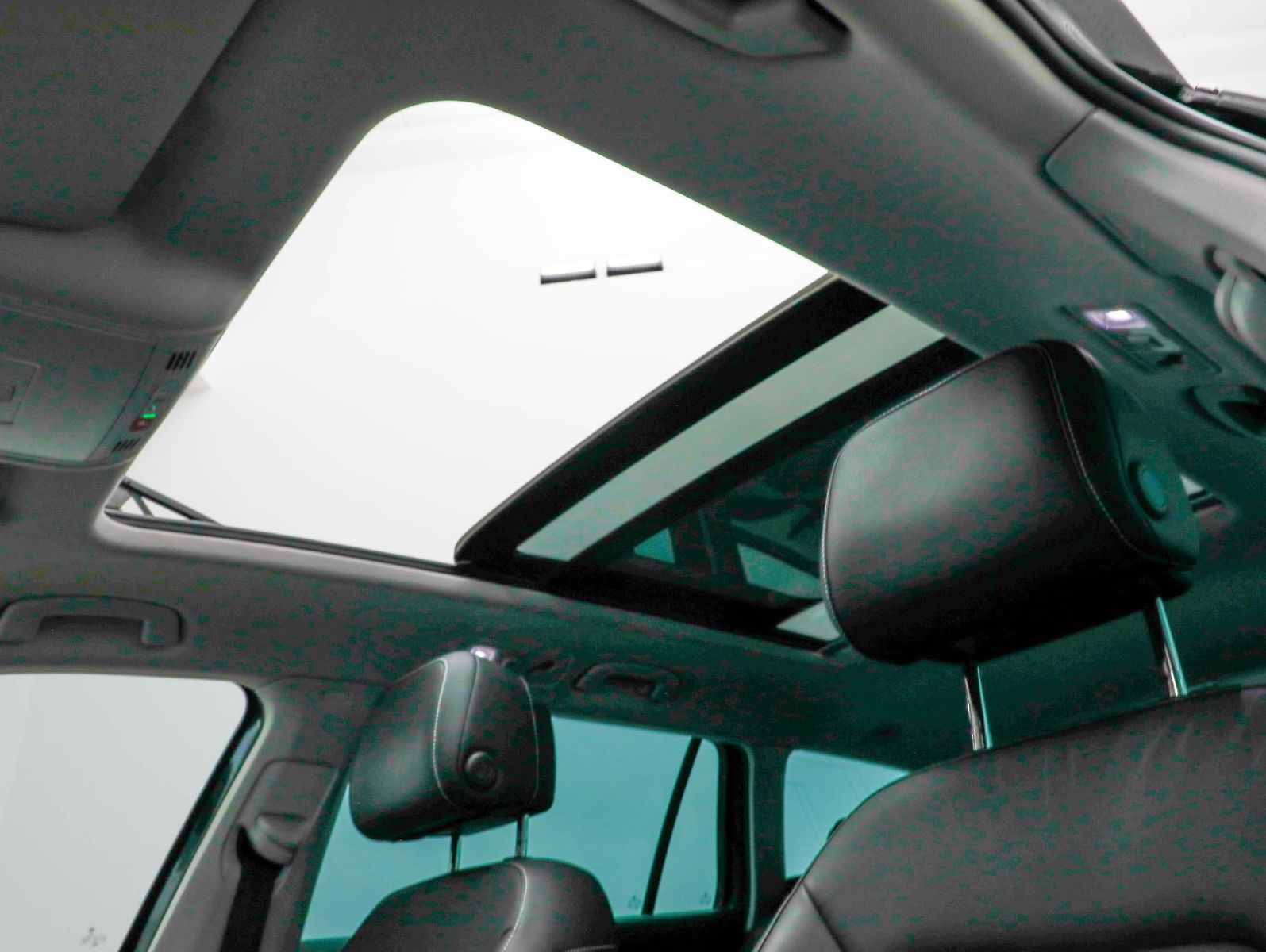 Volkswagen Passat Variant 2.0 TDI DSG Elegance Matrix Pano