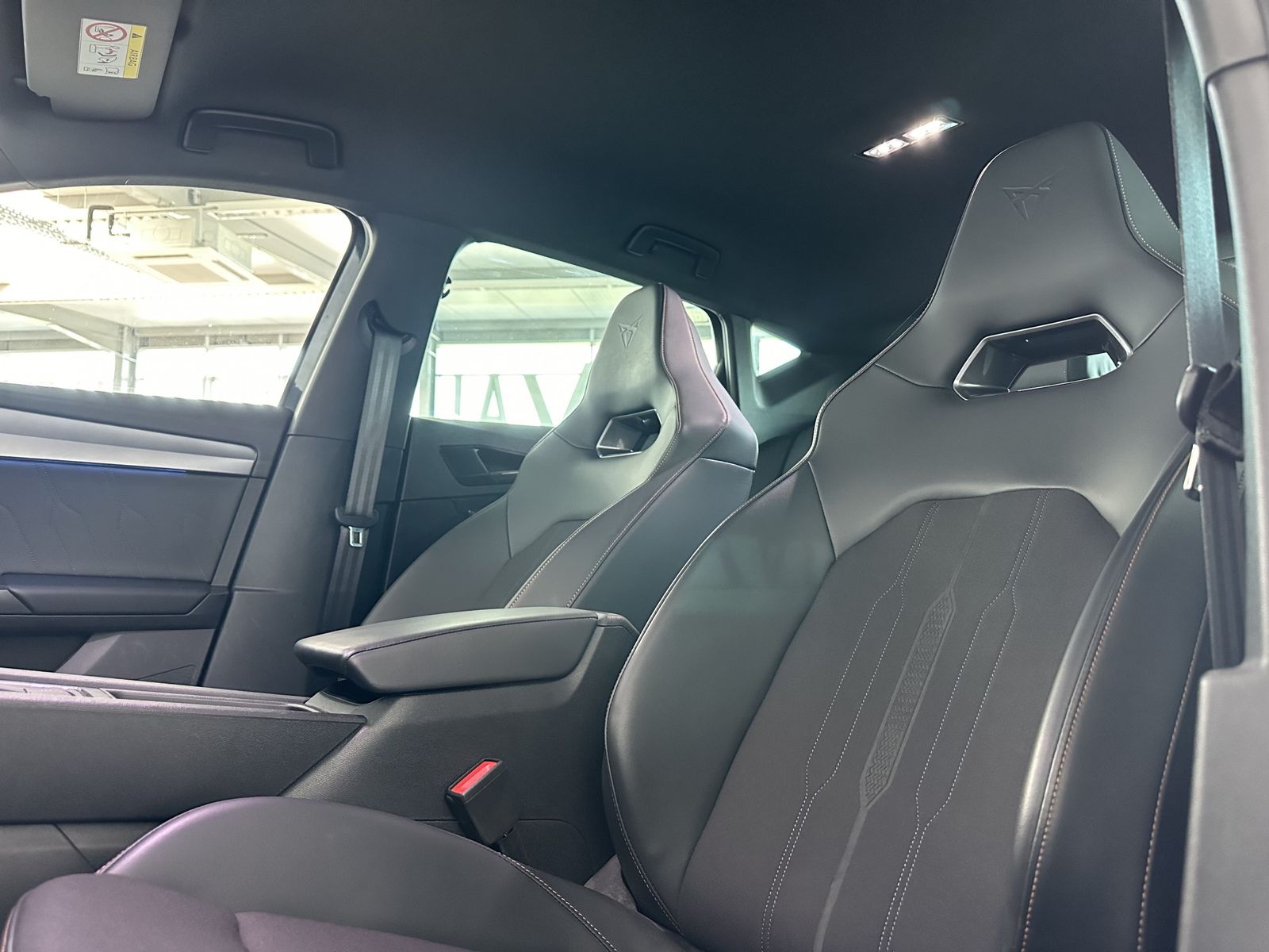 Cupra Leon VZ 2.0 TSI - Samsaru's Car Outlet