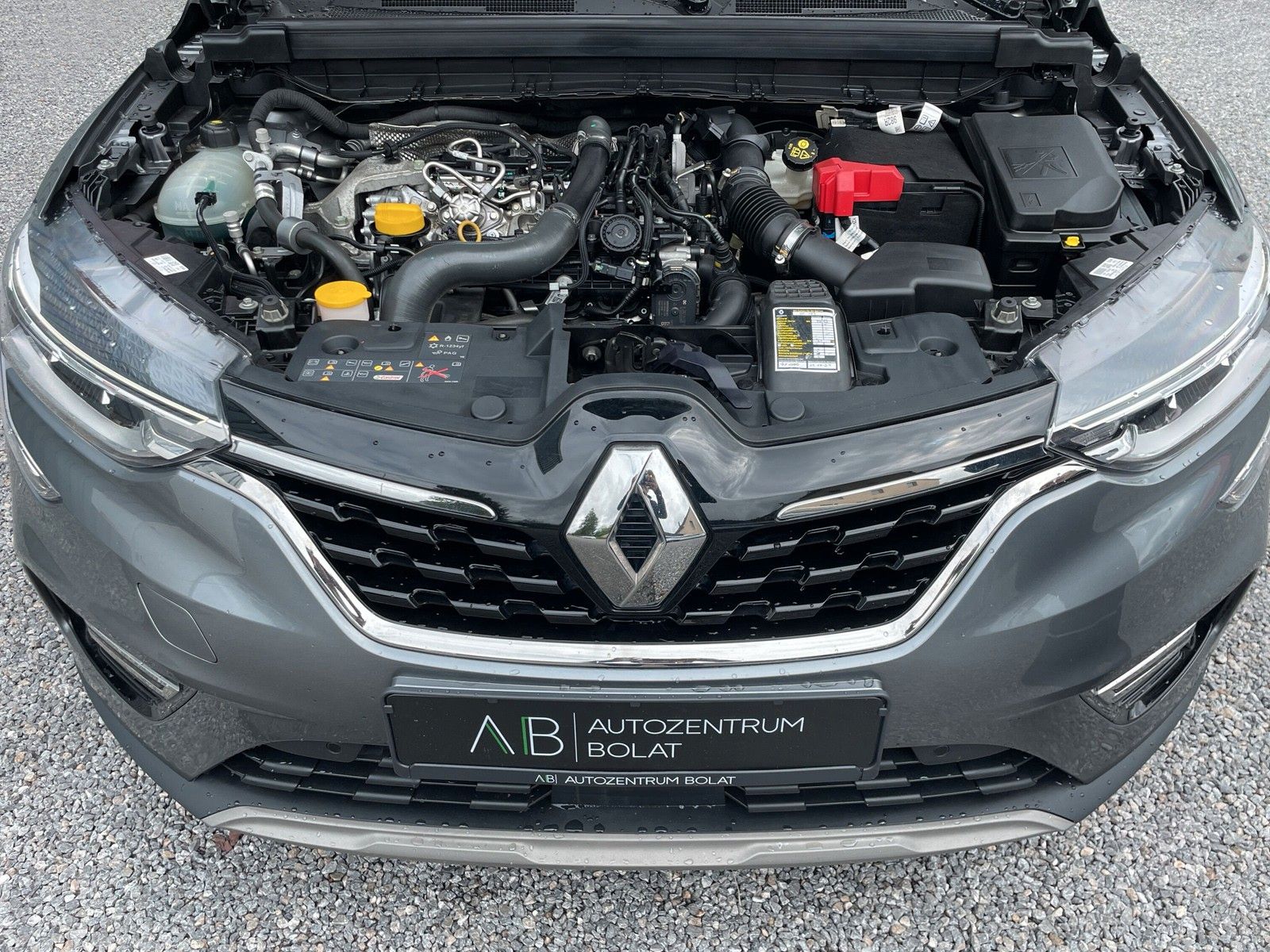 Renault Arkana Techno - Samsaru's Car Outlet