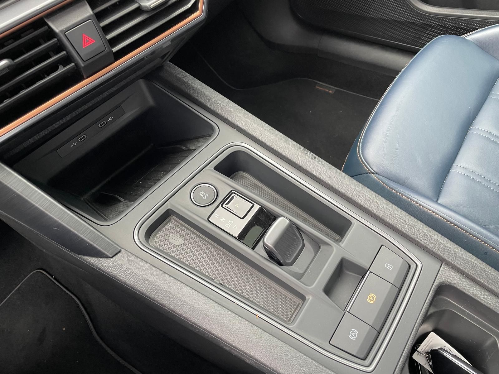 Cupra Formentor VZ 2.0 TSI 4Drive 7-Gang-DSG LEDER*PAN