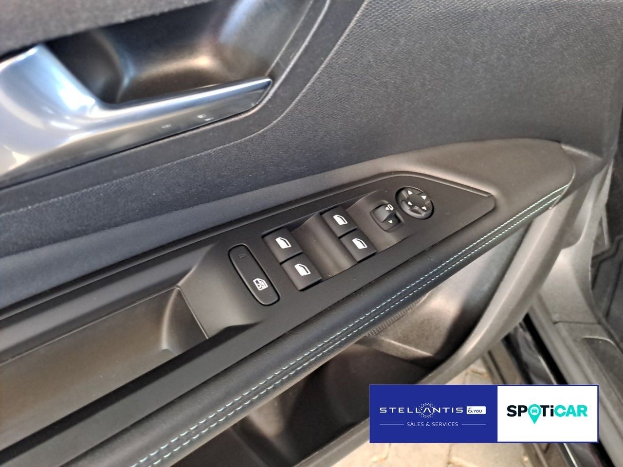 Peugeot 3008 Hybrid 225 Allure SHZ*NAVI