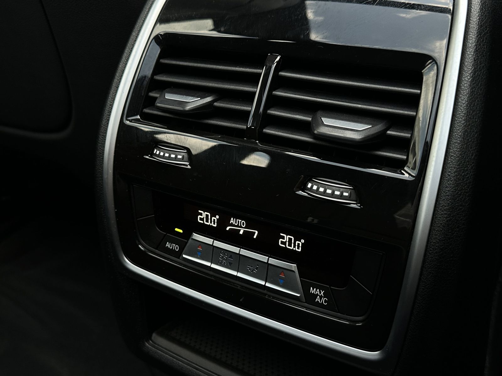 BMW X5 xDrive45e Laser DA Prof PA+ Pano HuD H/K 20"
