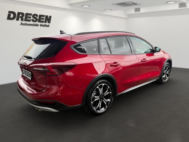 Ford Focus Turnier Active X + el. Panoramadach + Lede