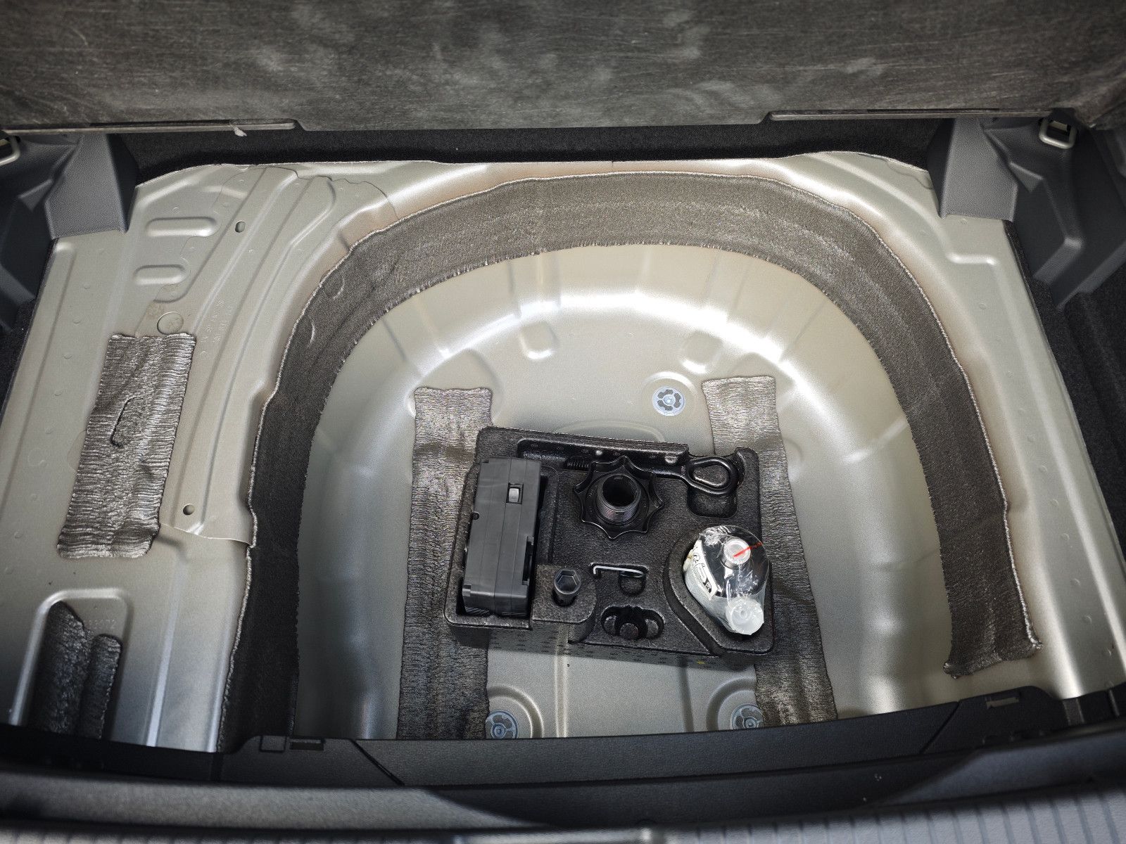 Volkswagen T-Cross Move - Samsaru's Car Outlet