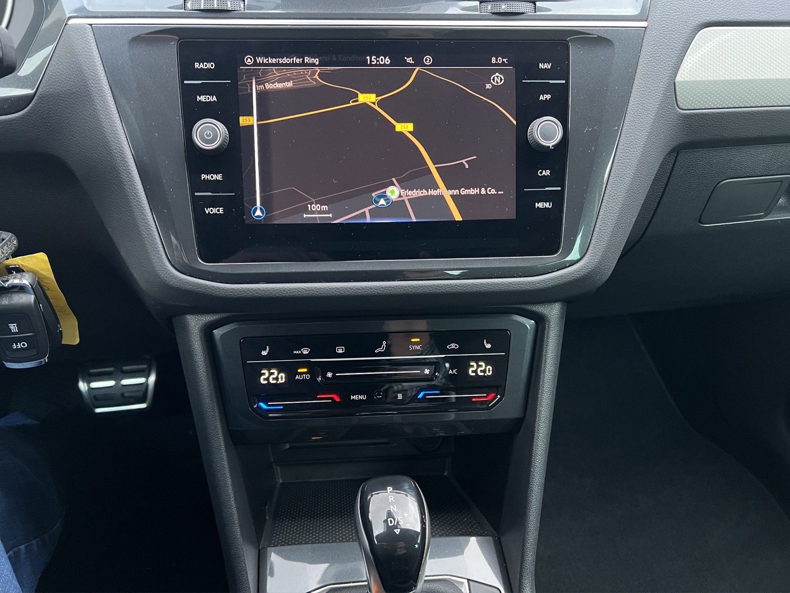 Volkswagen Tiguan 1.5 TSI MOVE DSG - Samsaru's Car Outlet