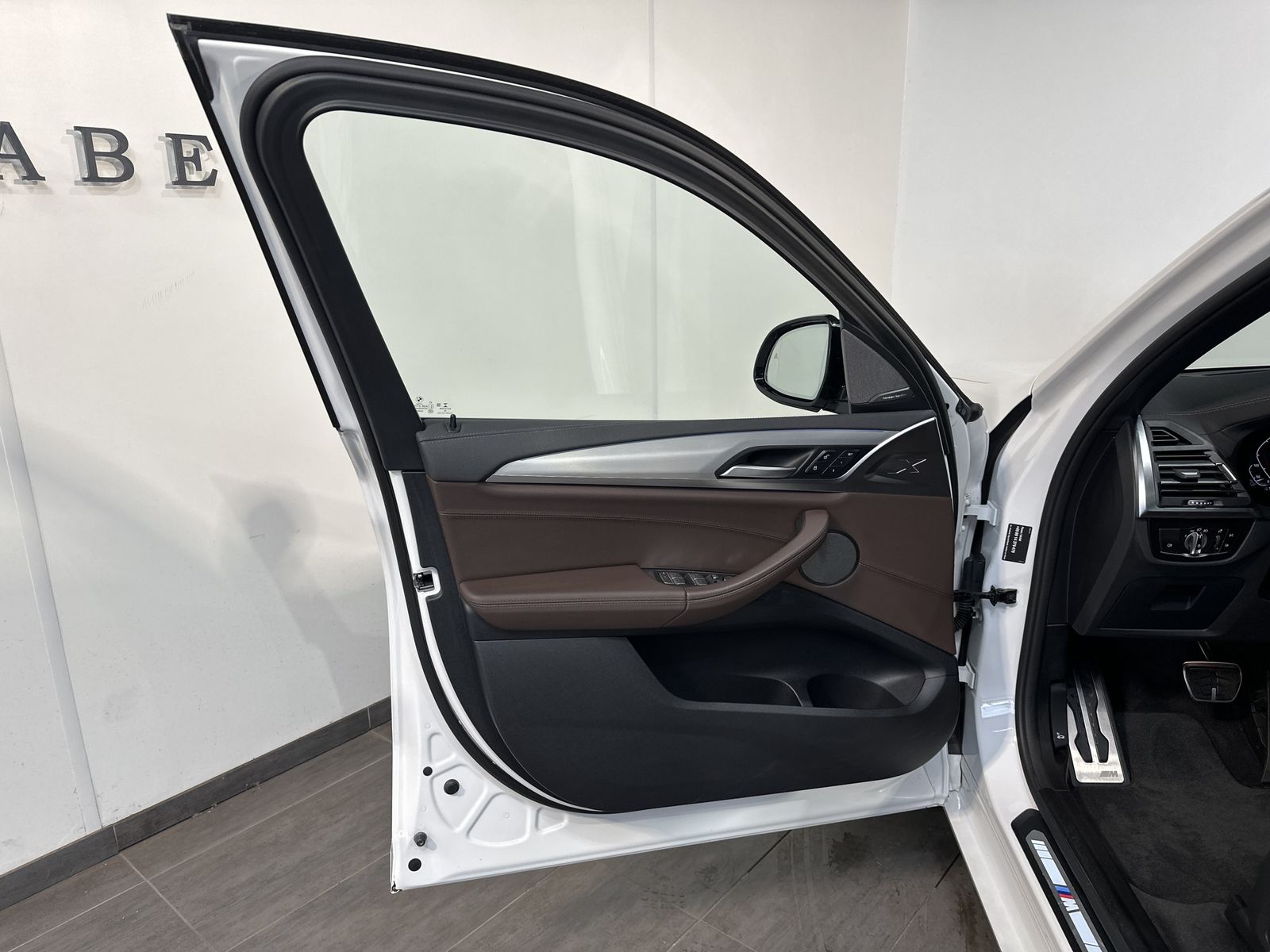 BMW iX3 Impressive NAV+LASER+ACC+KAMERA+PANO+HUD+AHK