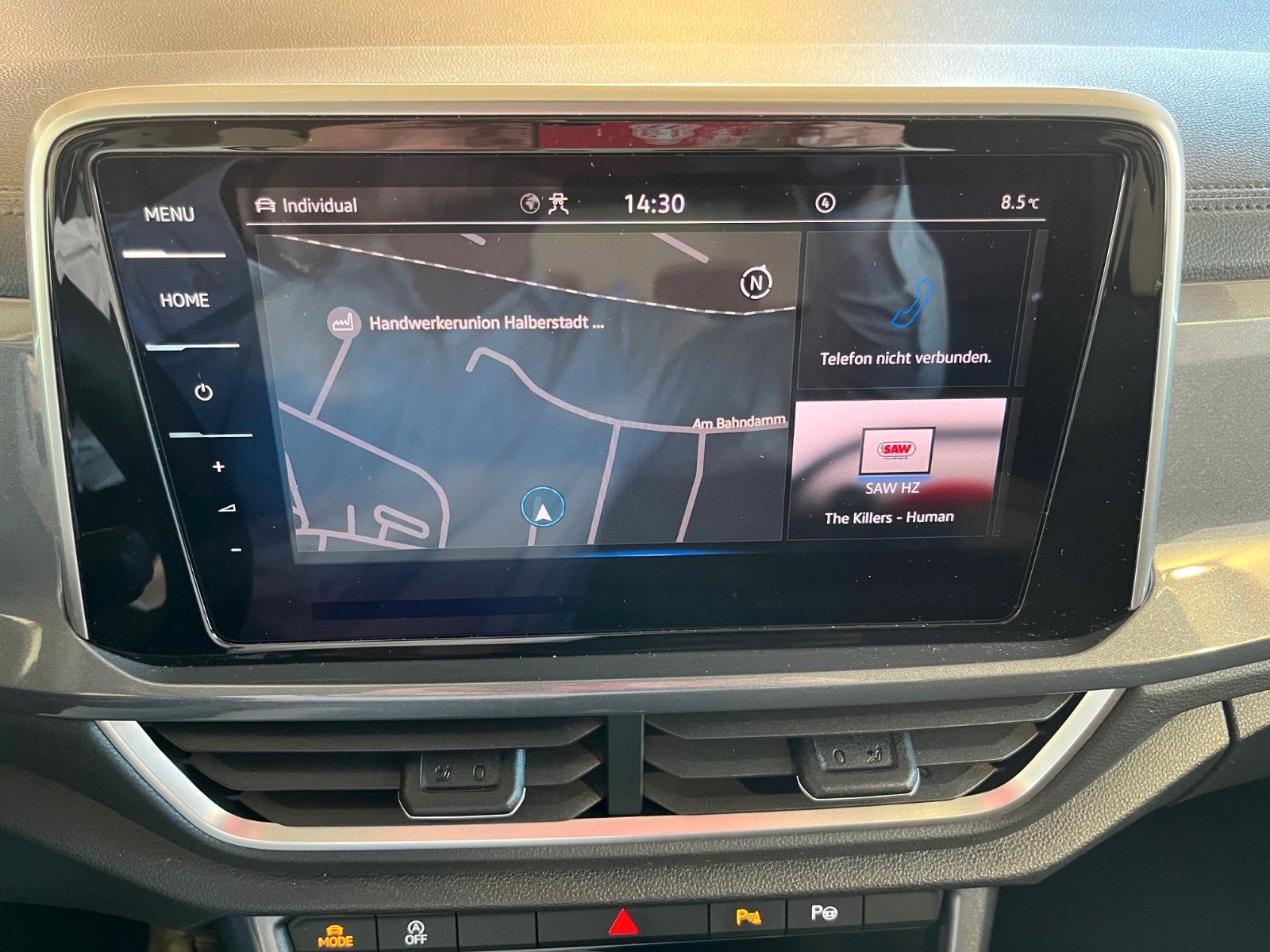 Volkswagen T-Roc 1.0TSi Style - Samsaru's Car Outlet