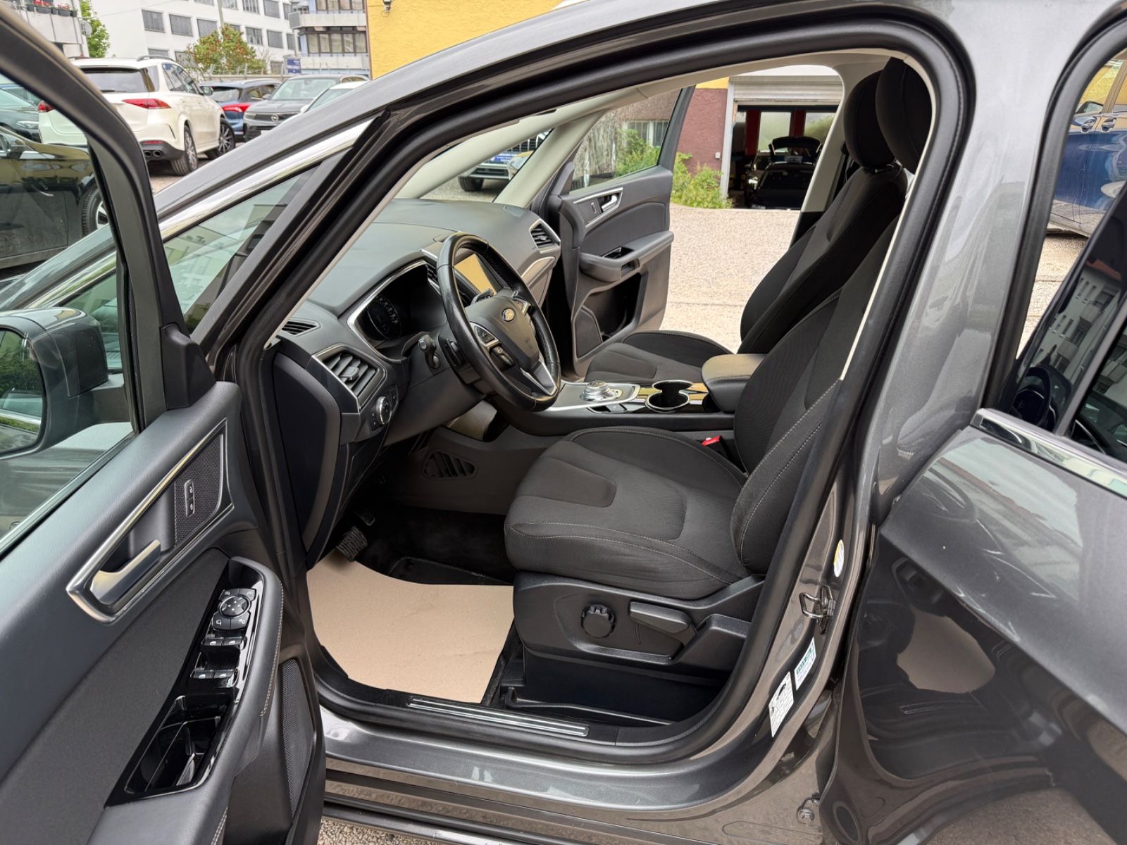 Ford S-Max 2.0 EcoBlue Aut Titanium Kamer AHK LED ACC