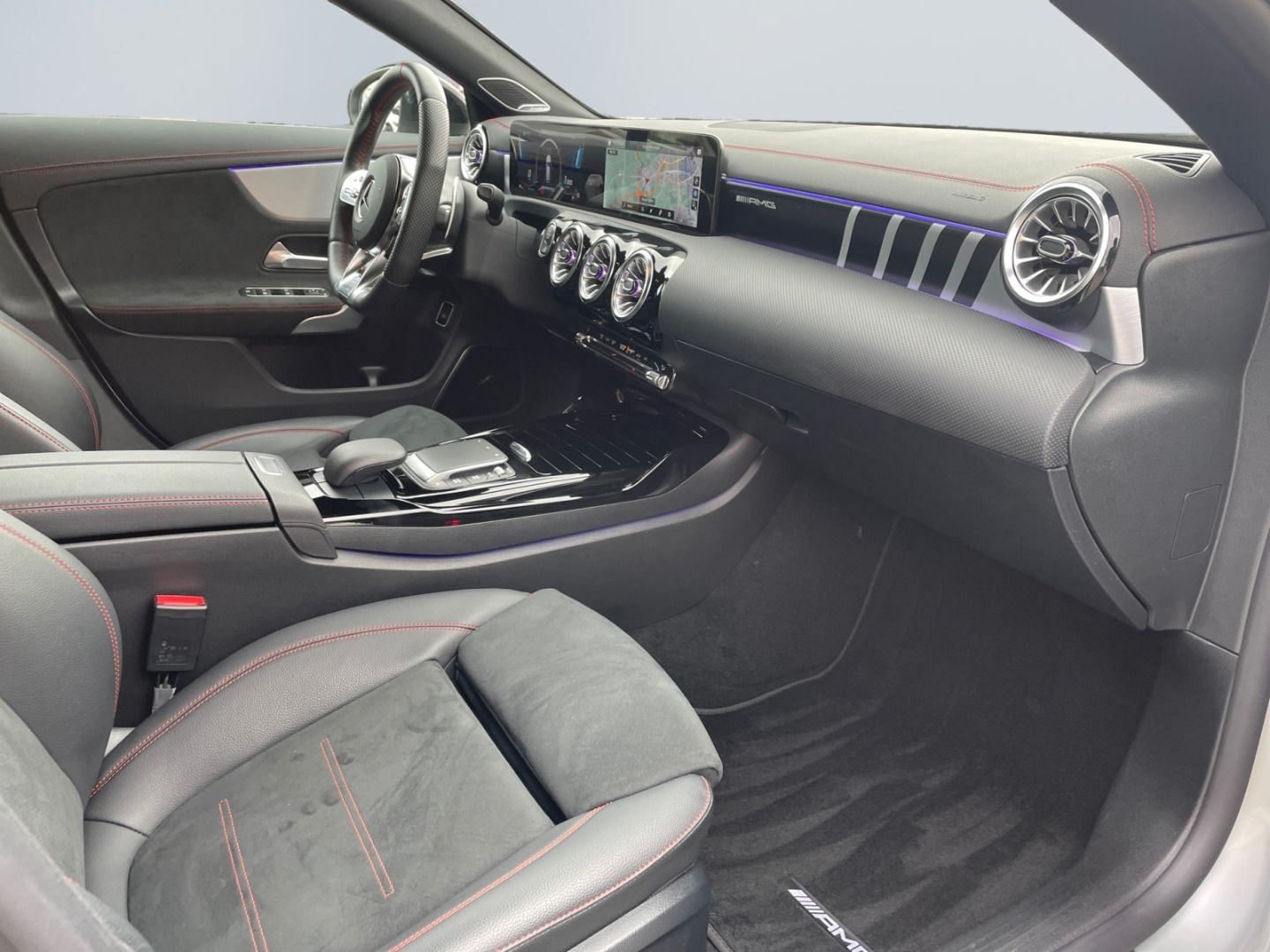 Mercedes-Benz CLA 35 AMG Shooting Brake 4M - Samsaru's Car Outlet