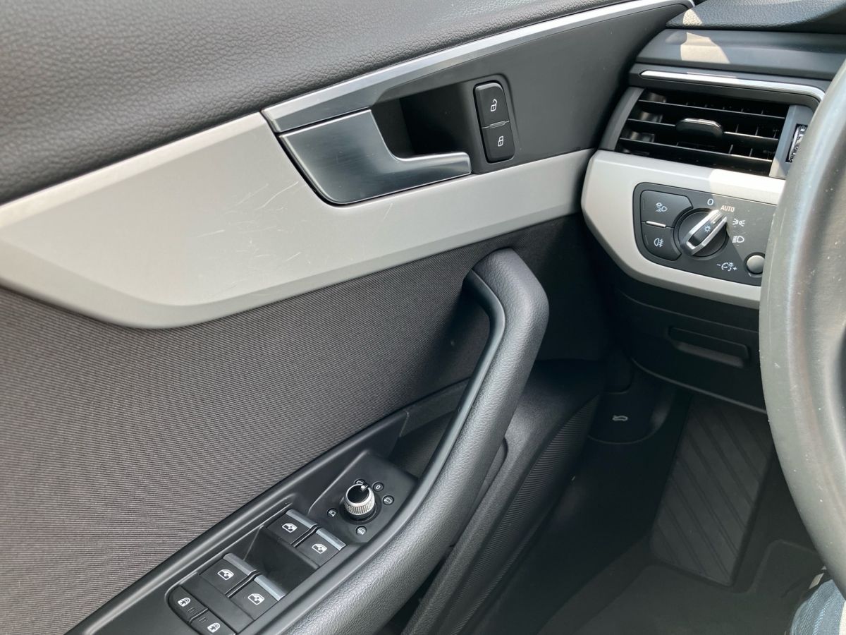 Audi A4 ADVANCED QUATTRO 40TDI - Samsaru's Car Outlet