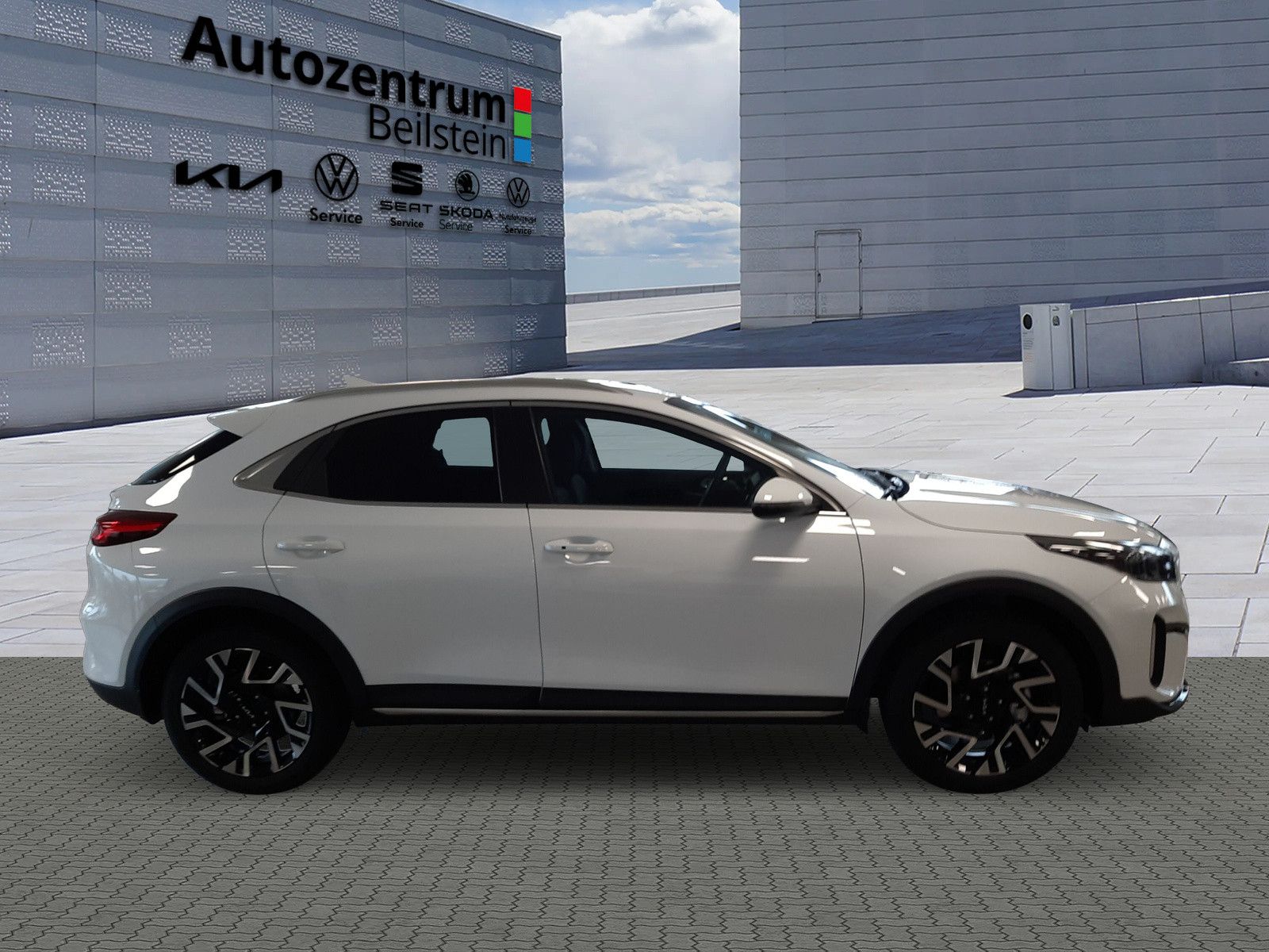 Kia XCeed Edition - Samsaru's Car Outlet
