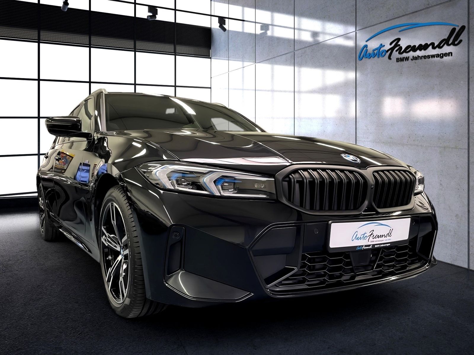 BMW 330e M Sport - Samsaru's Car Outlet