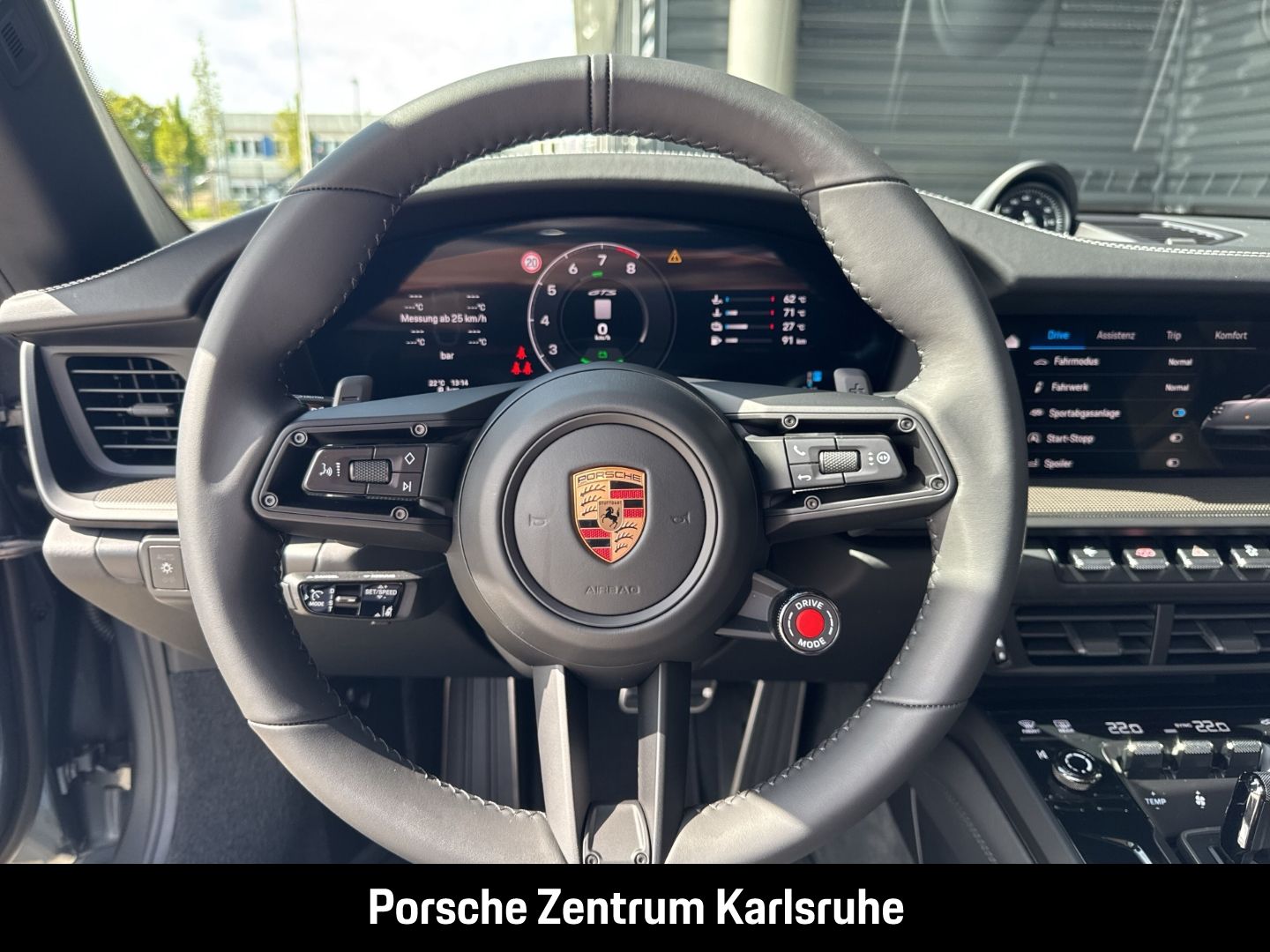 Porsche 992 911 Targa 4 GTS Liftsystem VA InnoDrive BOSE