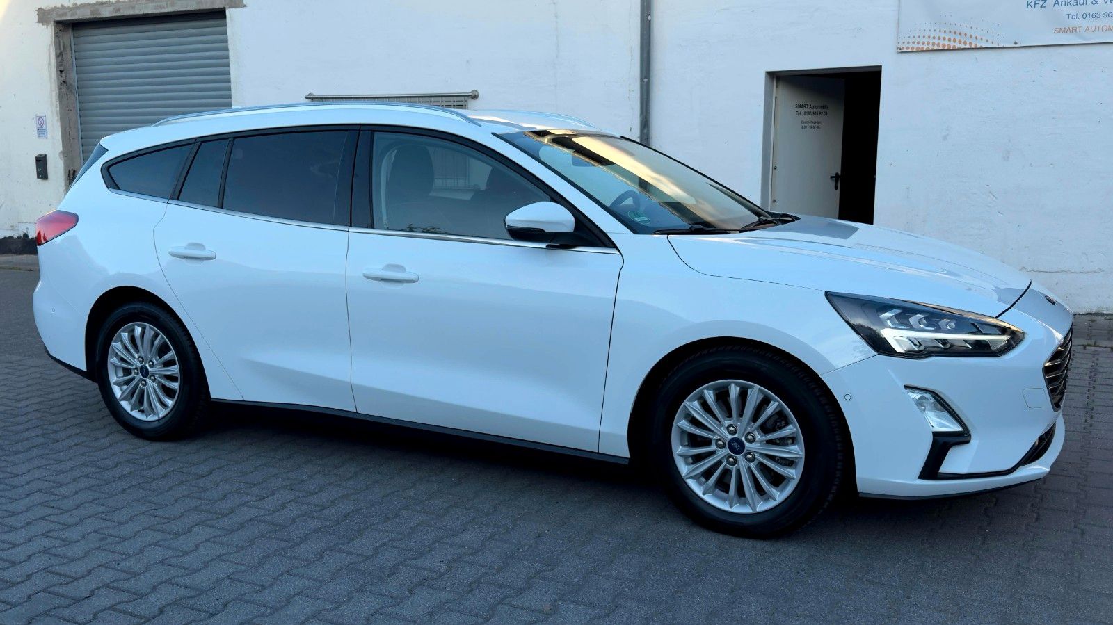 Ford Focus 2,0 - Samsaru's Car Outlet