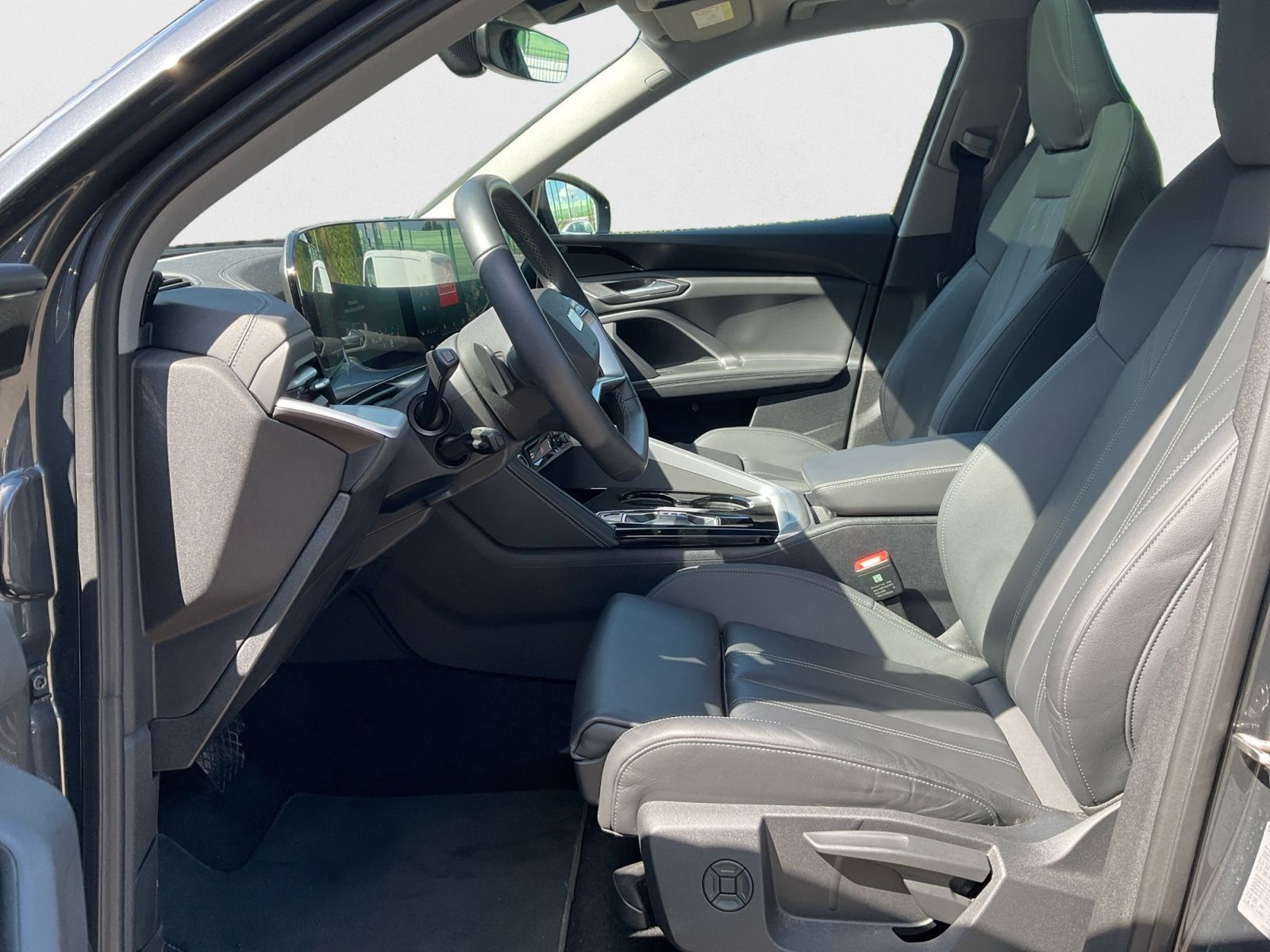 Audi Q5 SUV TDI quattro S-line Matrix 360° Pano AHK
