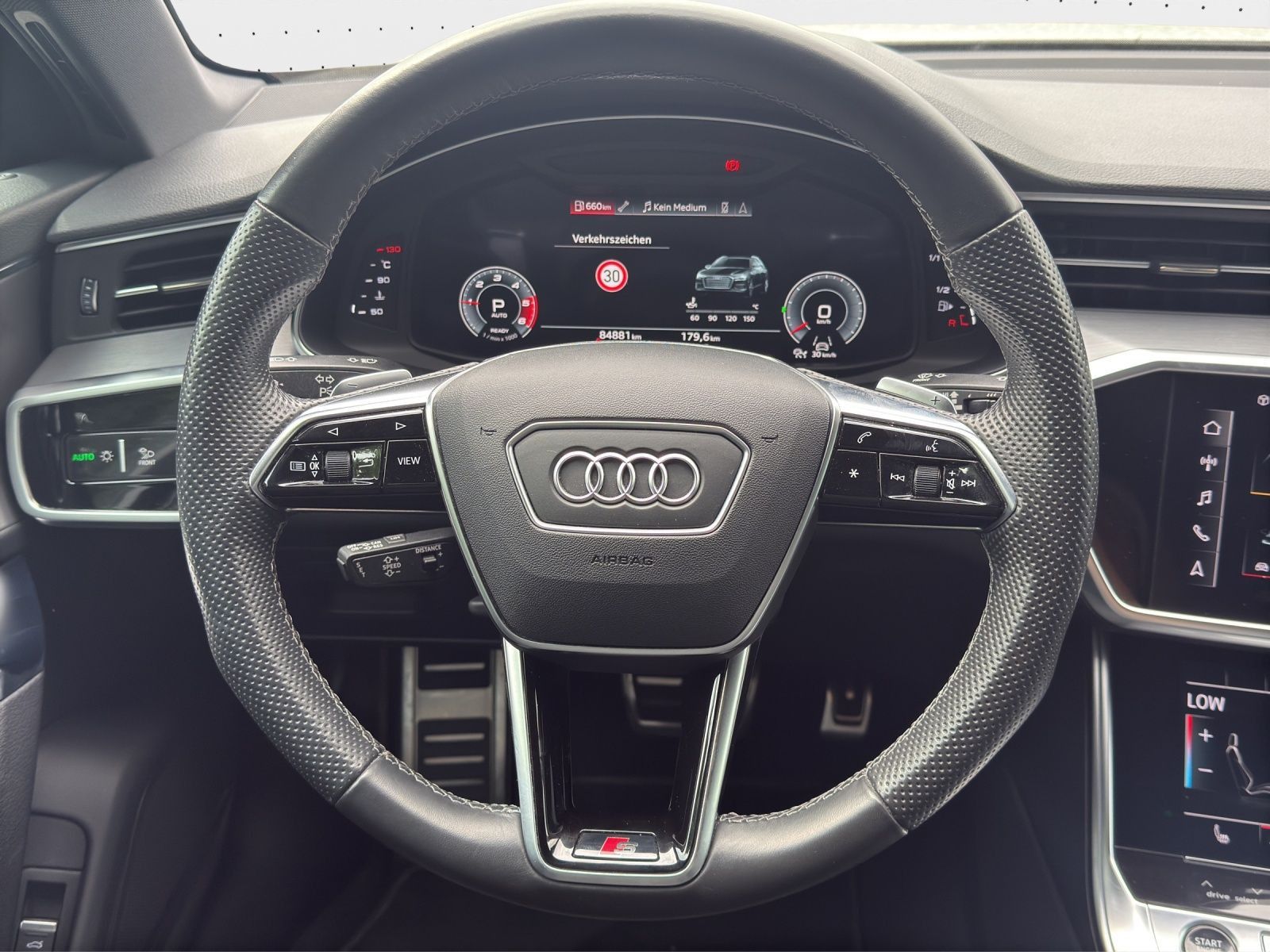 Audi A6 Avant 40 TDI quattro sport - Samsaru's Car Outlet