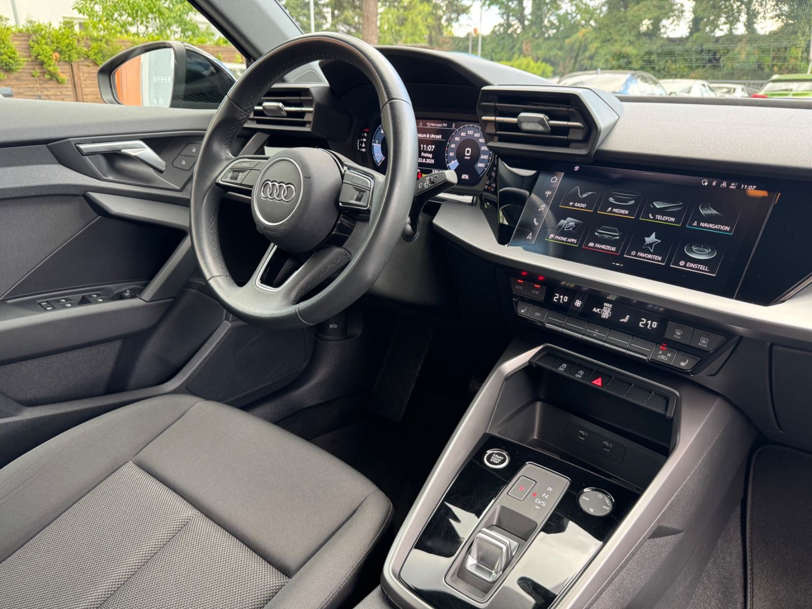 Audi A3 Sportback 30 TDI S tronic Basis*VIRTUAL *LED