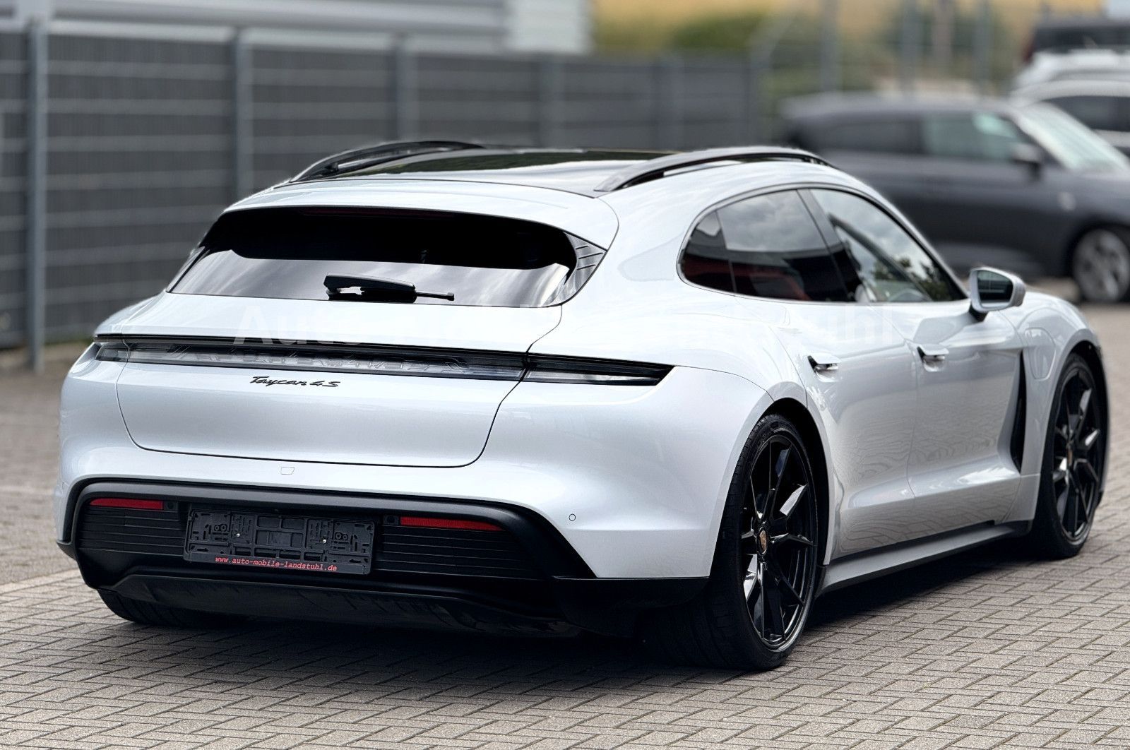Porsche TAYCAN*SPORT-TOURISMO*4S*360*ACC*PASM*PDLS+*PTM*