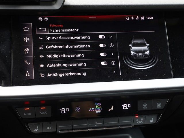 Audi A3 Sportback 45 TFSI e S line LM18 AHK ACC Matri