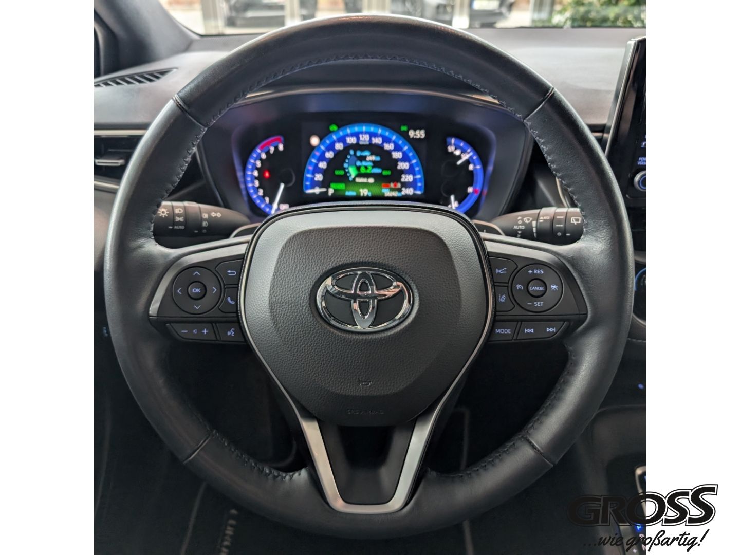 Toyota Corolla Touring Sports Hybrid Team D - Samsaru's Car Outlet