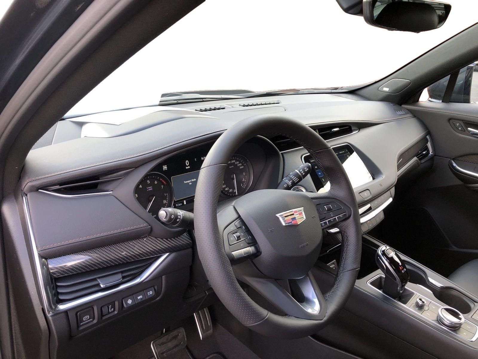 Cadillac XT4 2.0 T Sport AWD *Vollausstattung*