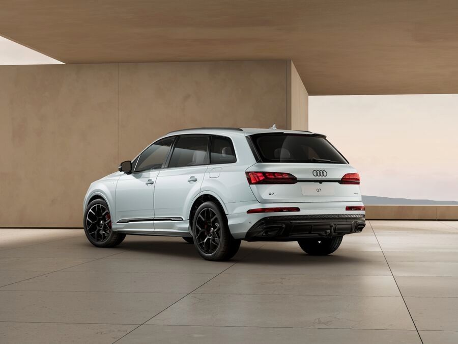 Audi Q7 S line 60 TFSIe Pano,AHK,Raute,HuD,Laser,360°