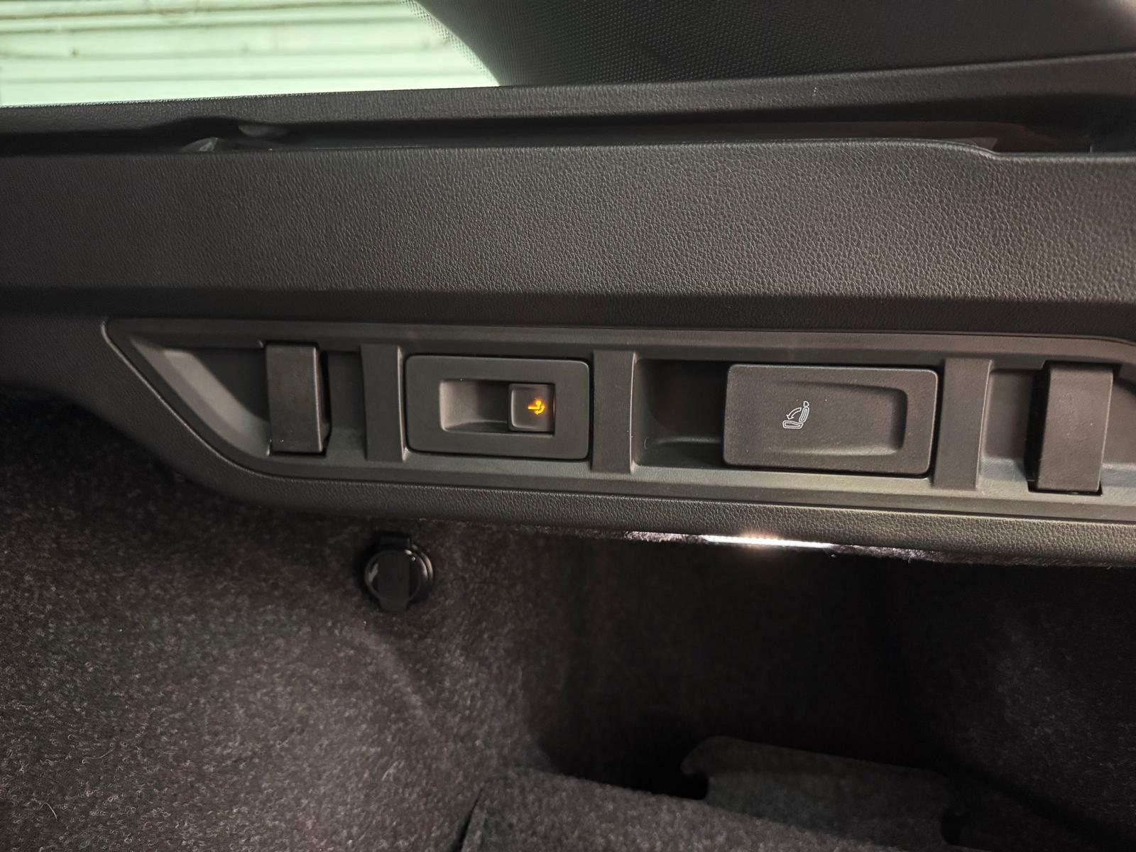 Skoda RS 4x4 PANO/HUD/360°/AHK/MASS/AMB/ACC/TRA.P.