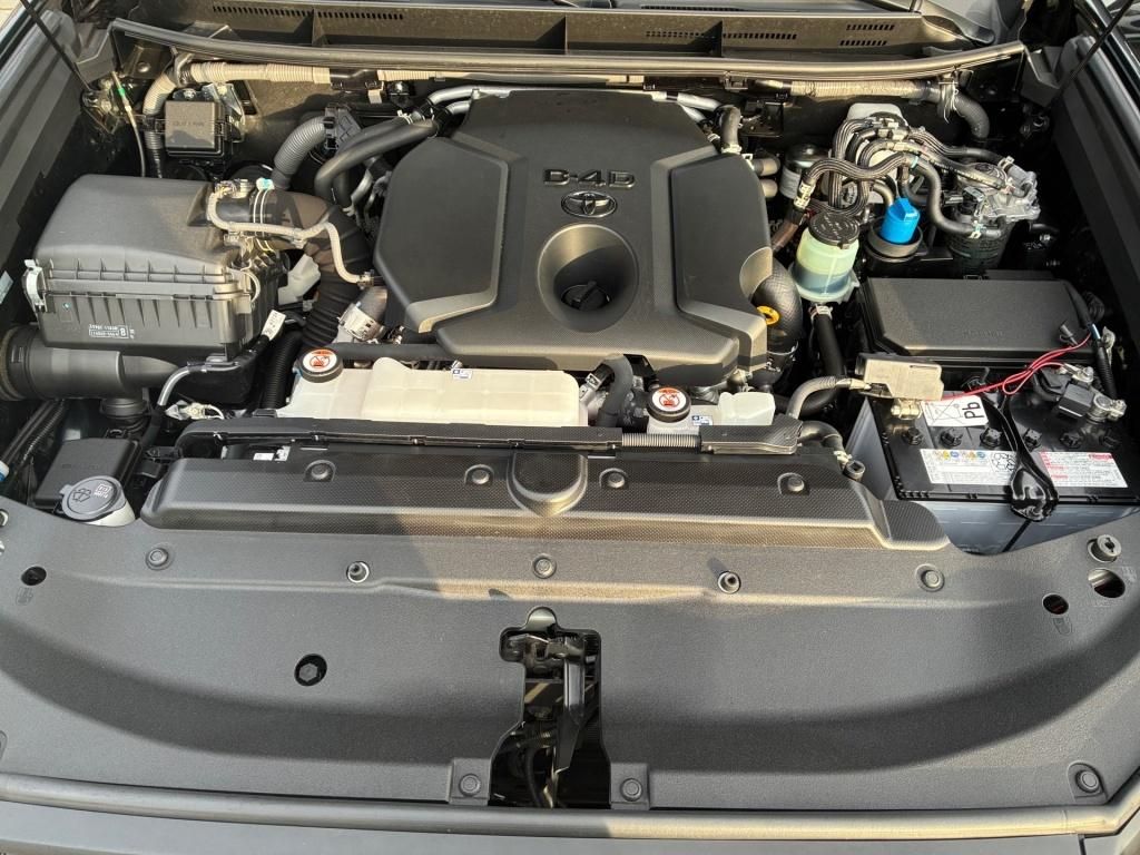 Toyota Land Cruiser 2.8 D4-D TEC Edition AHK PANO JBL B